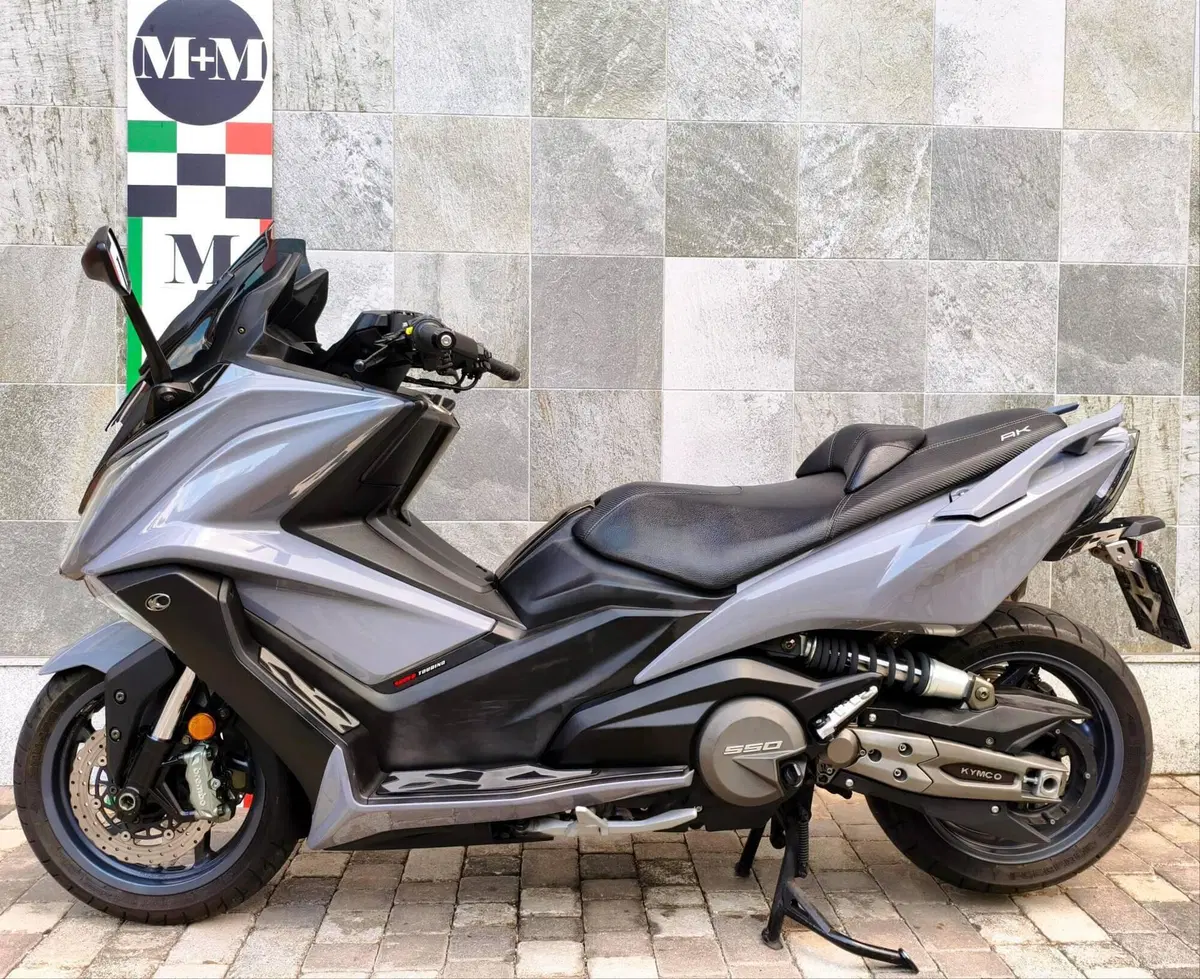 Kymco AK 550 (2017 - 19) (4)