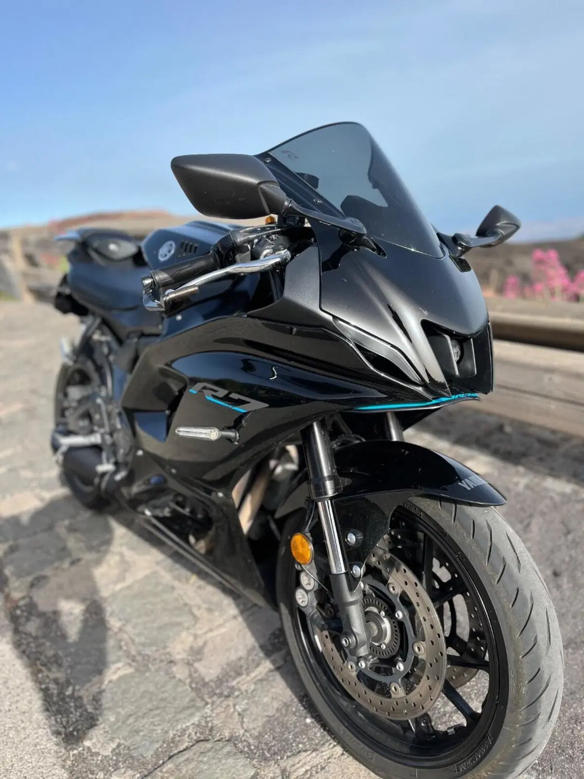 Yamaha YZF R7 (2021 - 25) (4)