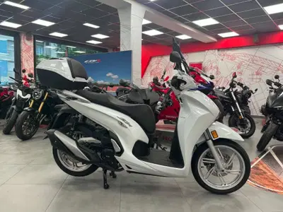 Honda SH 350 (2021 - 24) usata