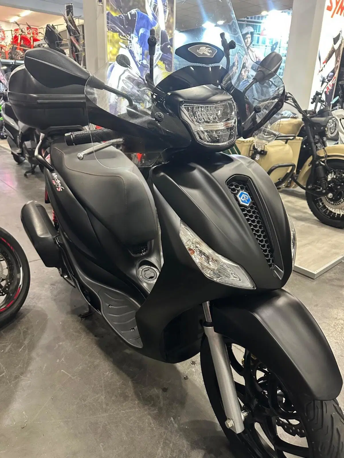 Piaggio Medley 150 S ABS (2021 - 25) (4)