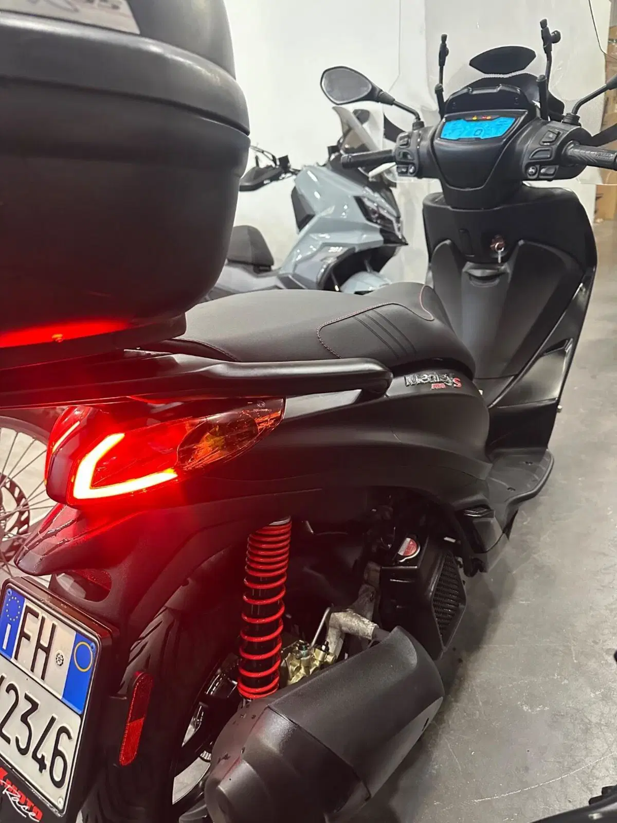 Piaggio Medley 150 S ABS (2021 - 25) (8)