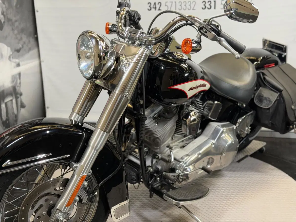 Harley-Davidson 1450 Heritage Classic (2006 - 07) - FLSTCI (6)