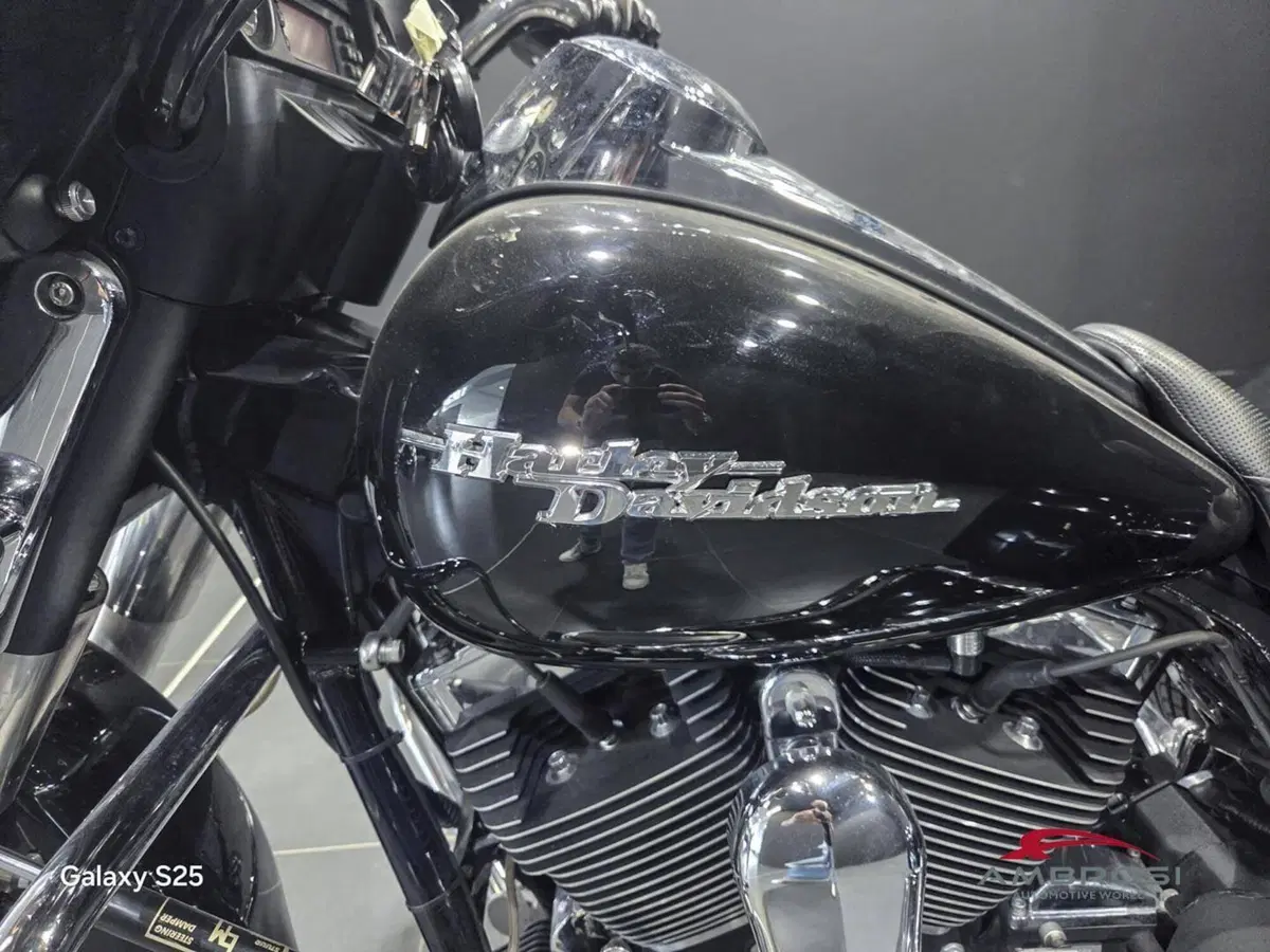 Harley-Davidson 117 CVO Tri Glide (2020 - 21) (6)