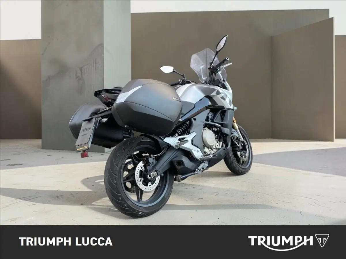 CFMOTO 650MT (2021 - 24) (2)