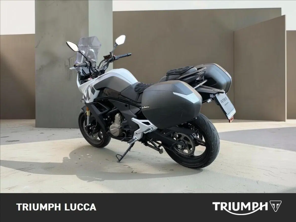CFMOTO 650MT (2021 - 24) (6)