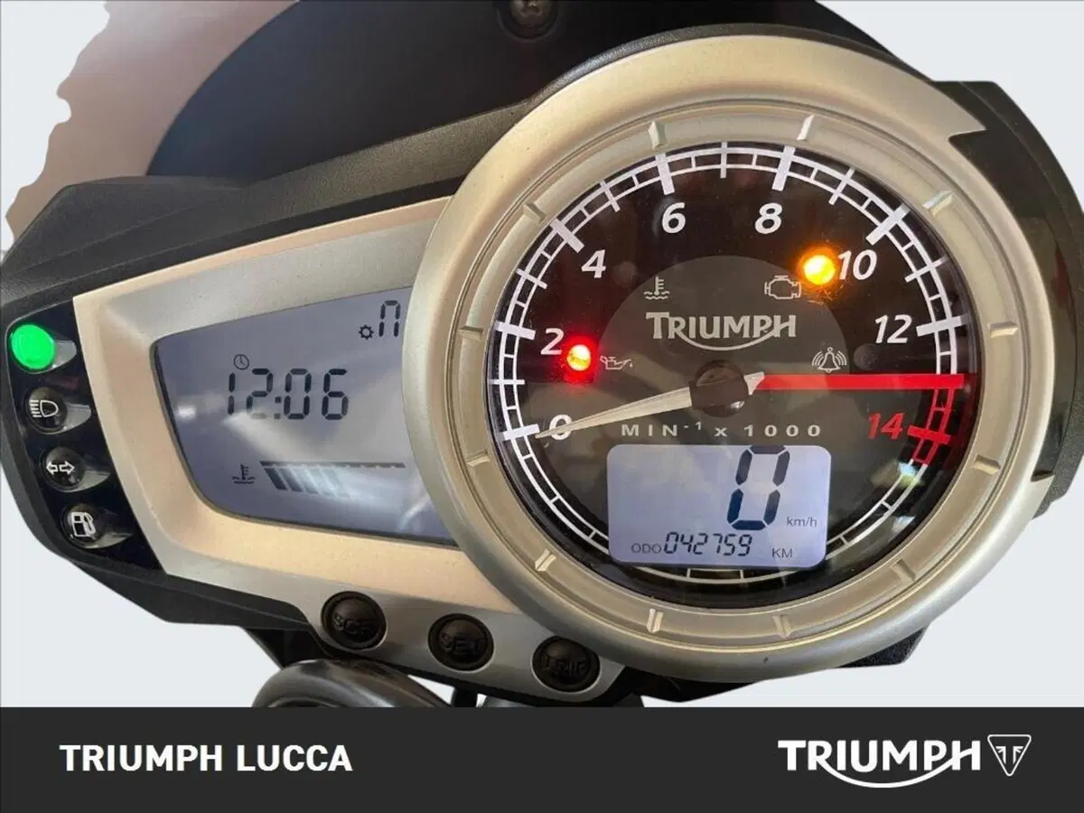 Triumph Street Triple (2007 - 12) (7)