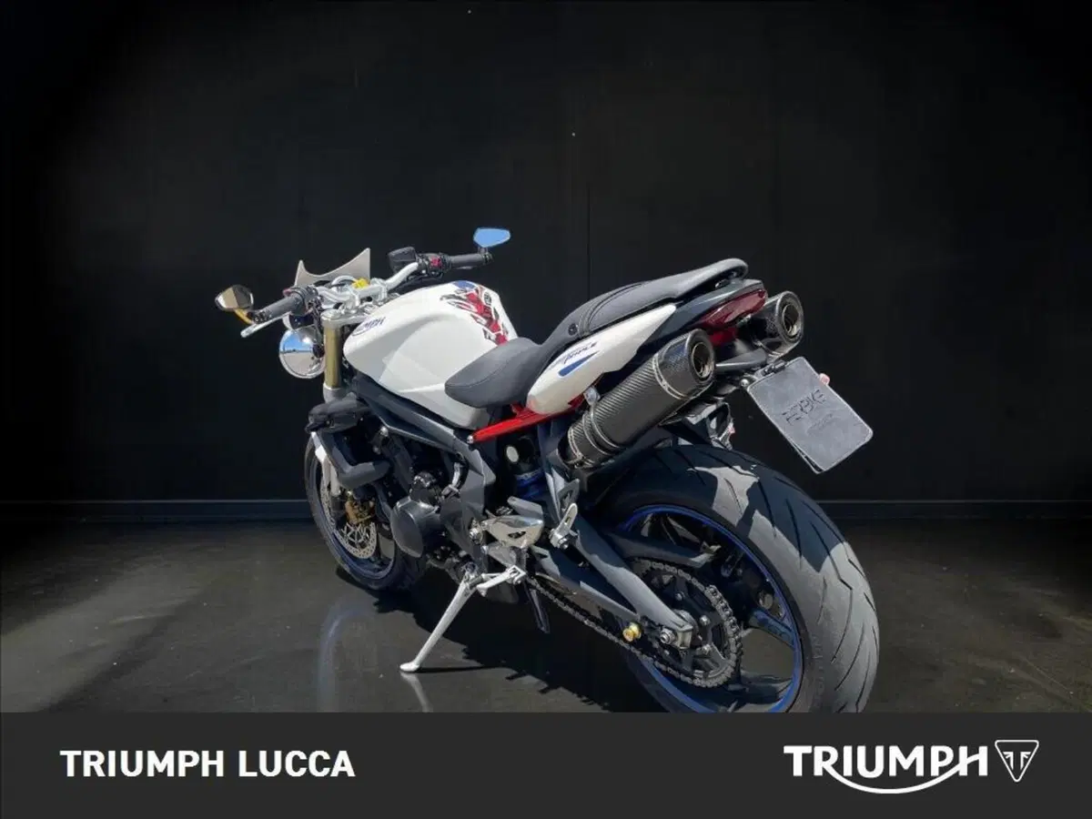 Triumph Street Triple (2007 - 12) (4)