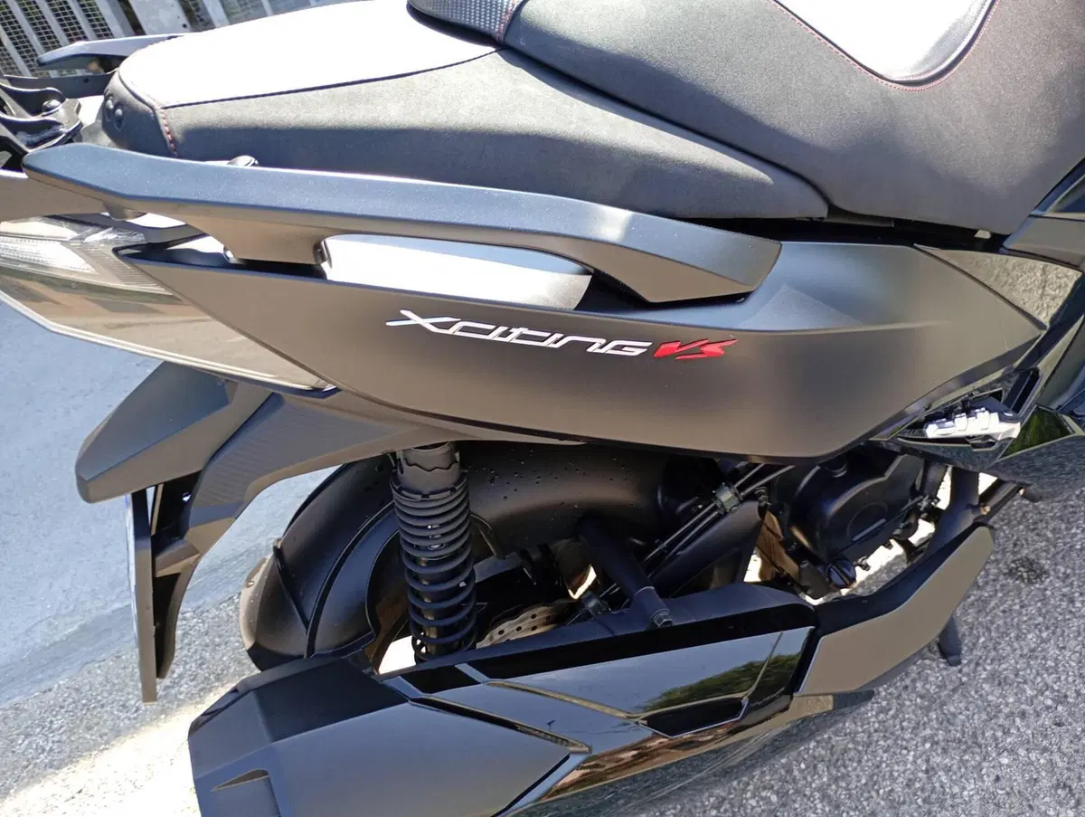 Kymco Xciting VS 400i (2023 - 26) (2)