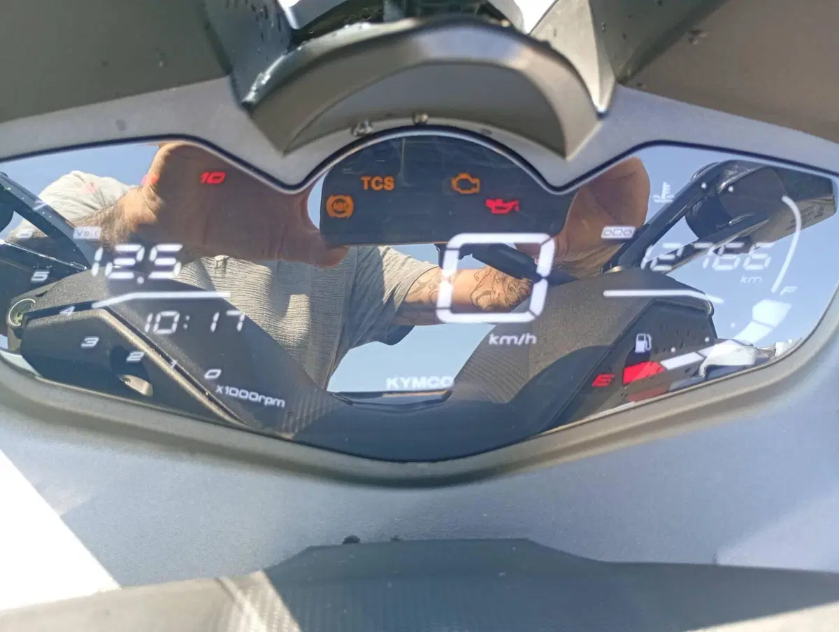 Kymco Xciting VS 400i (2023 - 26) (5)