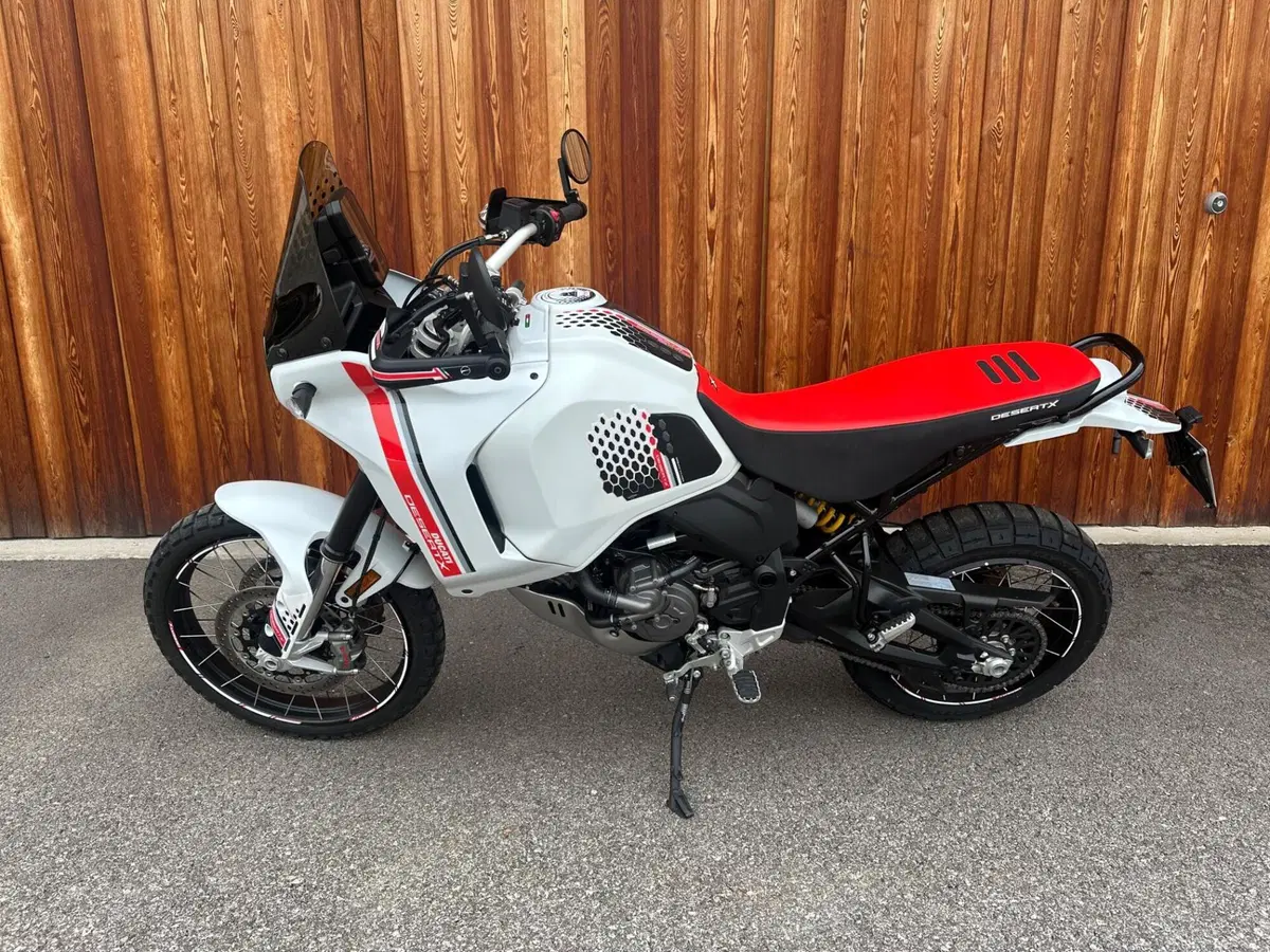 Ducati DesertX (2022 - 25) (2)