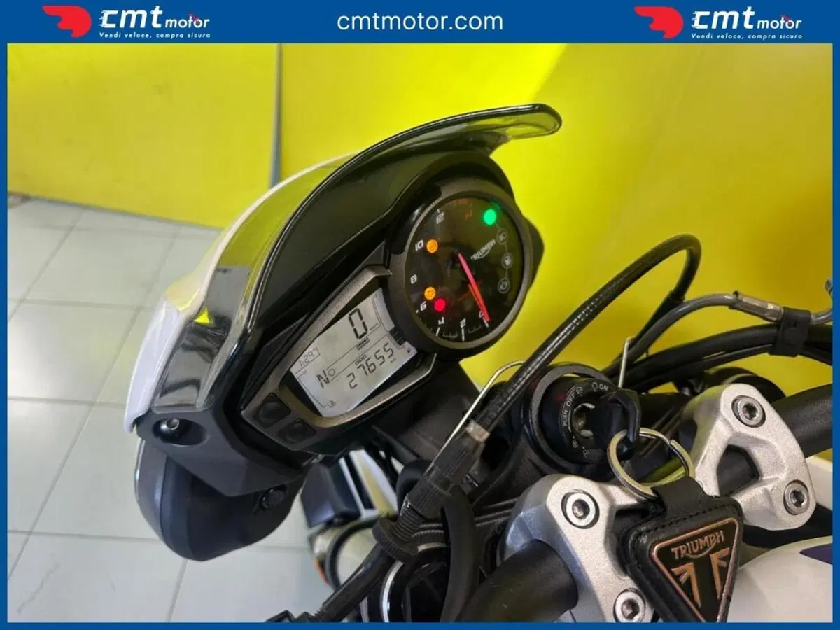 Triumph Street Triple S (2020 - 23) (5)