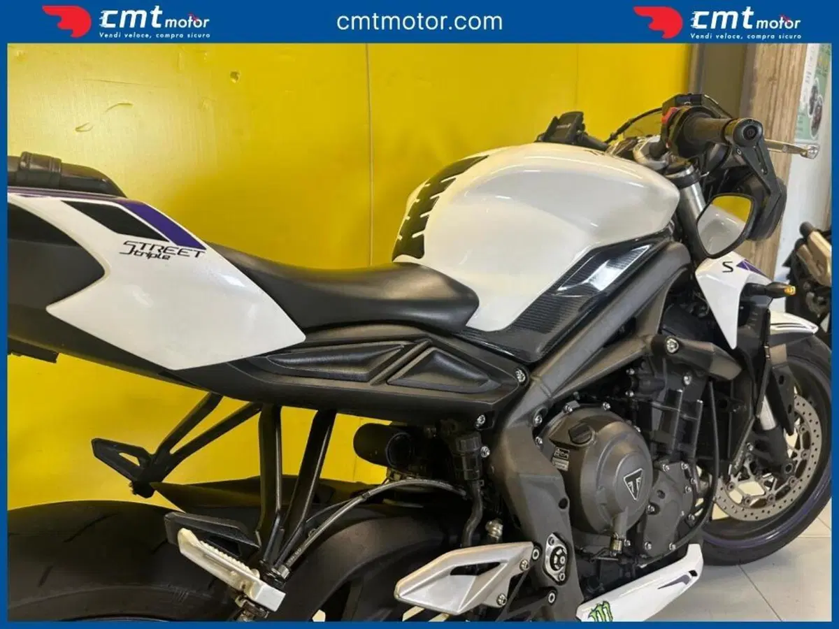 Triumph Street Triple S (2020 - 23) (8)