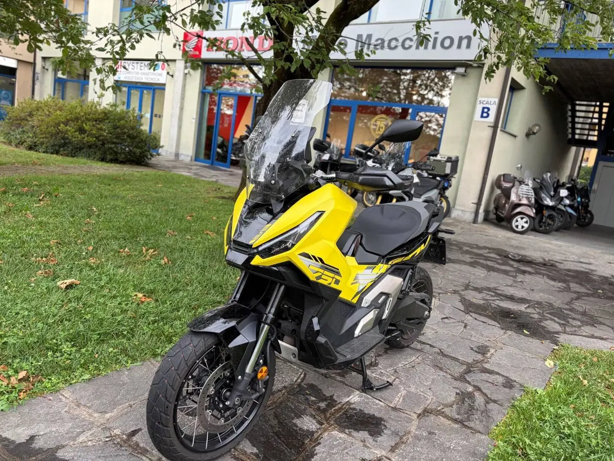 Honda X-ADV 750 (2025 - 26) (2)