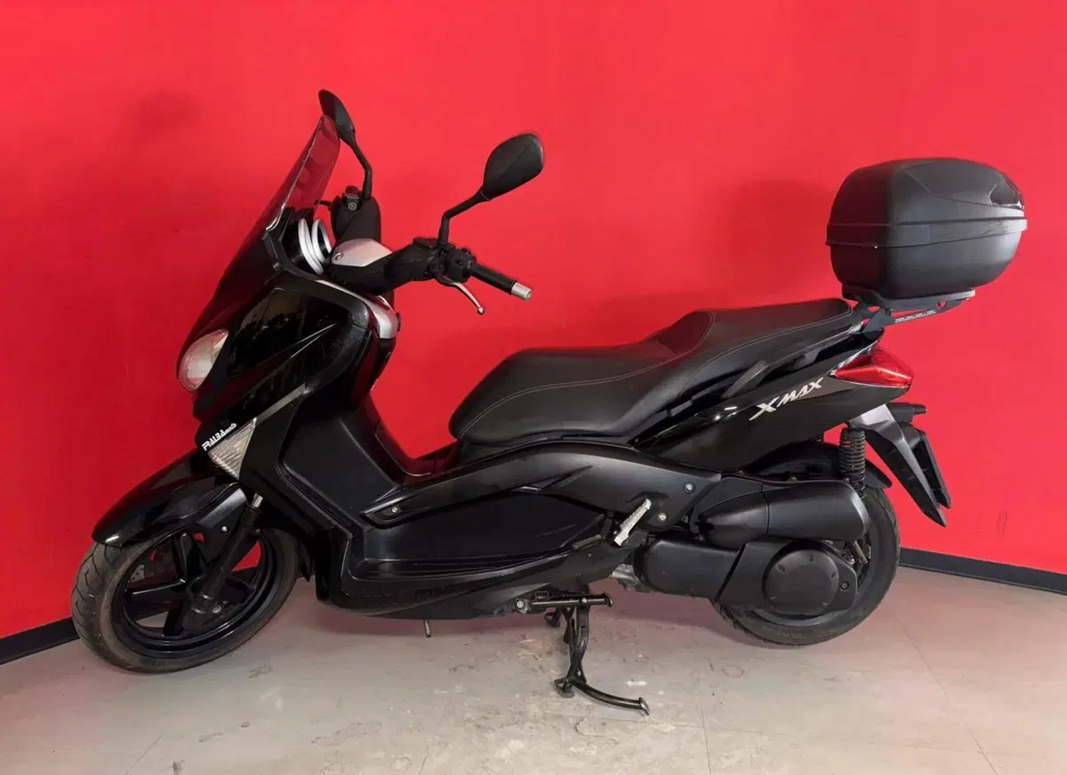 Yamaha X-Max 250 (2010 - 13) (3)