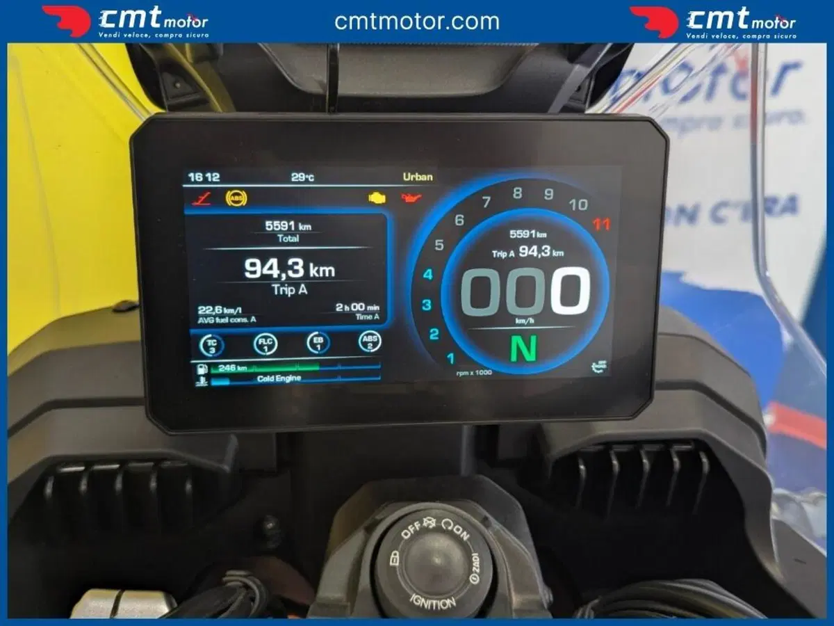 MV Agusta LXP Enduro Veloce (2024 - 25) (5)