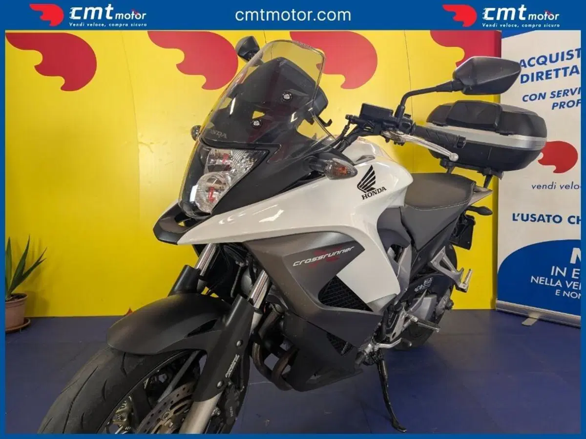 Honda Crossrunner ABS (2010 - 14) (2)