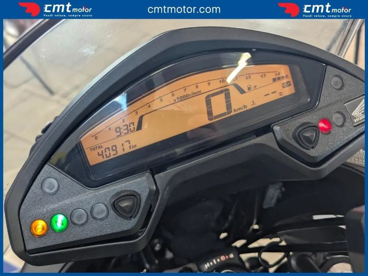 Honda Crossrunner ABS (2010 - 14) (5)