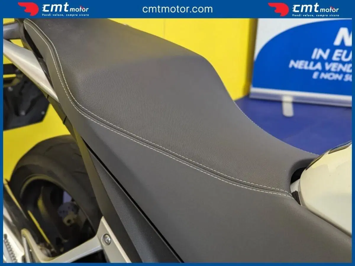 Honda Crossrunner ABS (2010 - 14) (11)