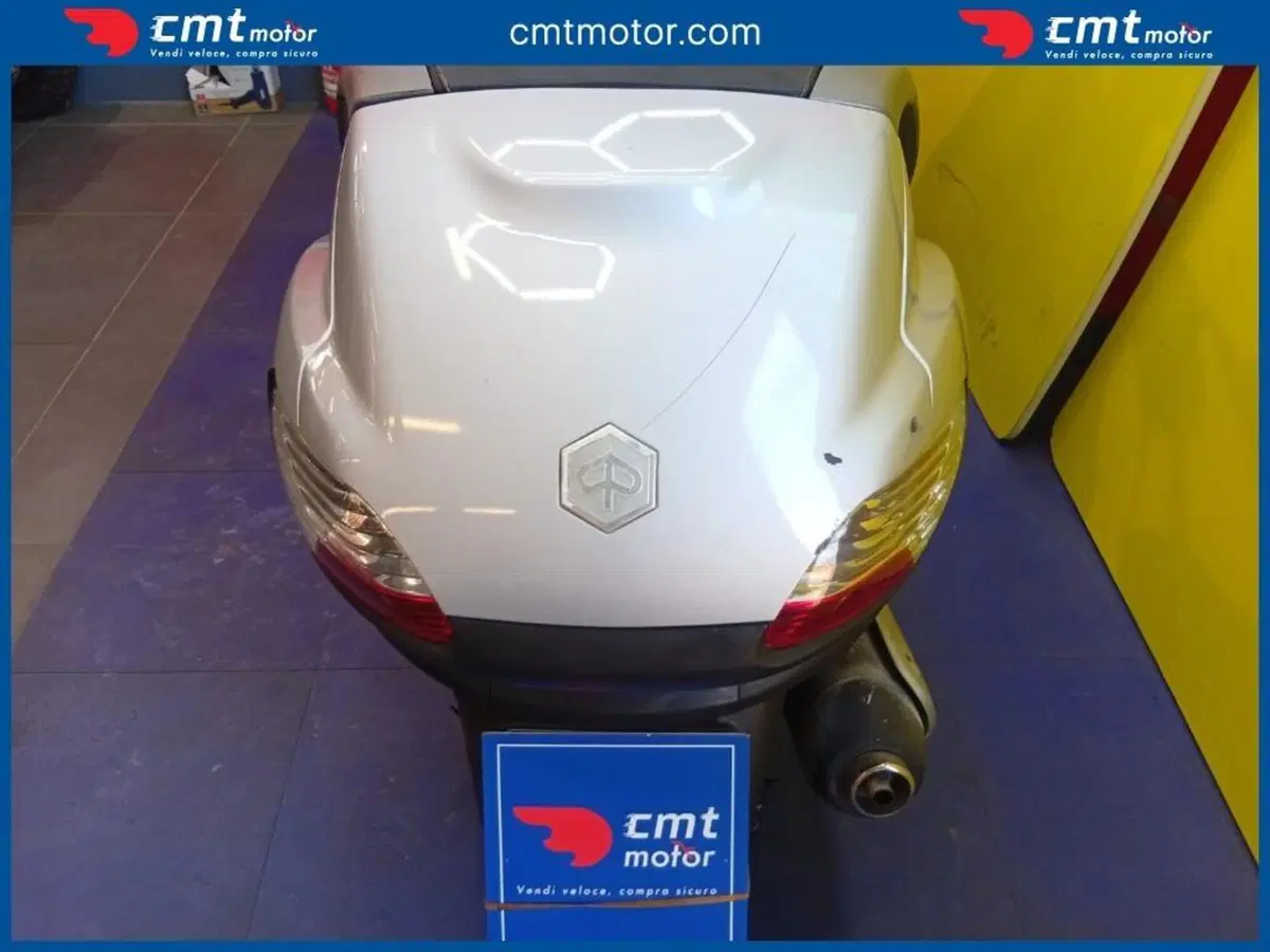 Piaggio MP3 250 i.e. (7)
