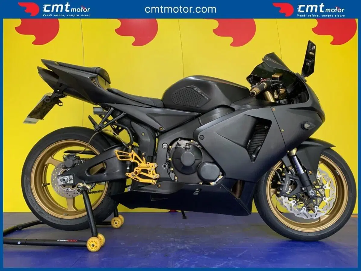 Honda CBR 600 RR (2005 - 06)