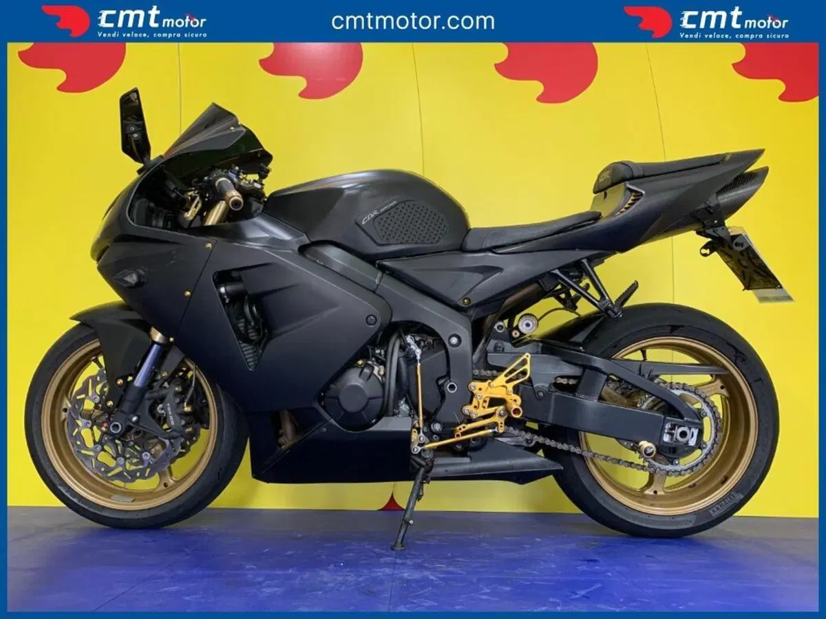 Honda CBR 600 RR (2005 - 06) (3)