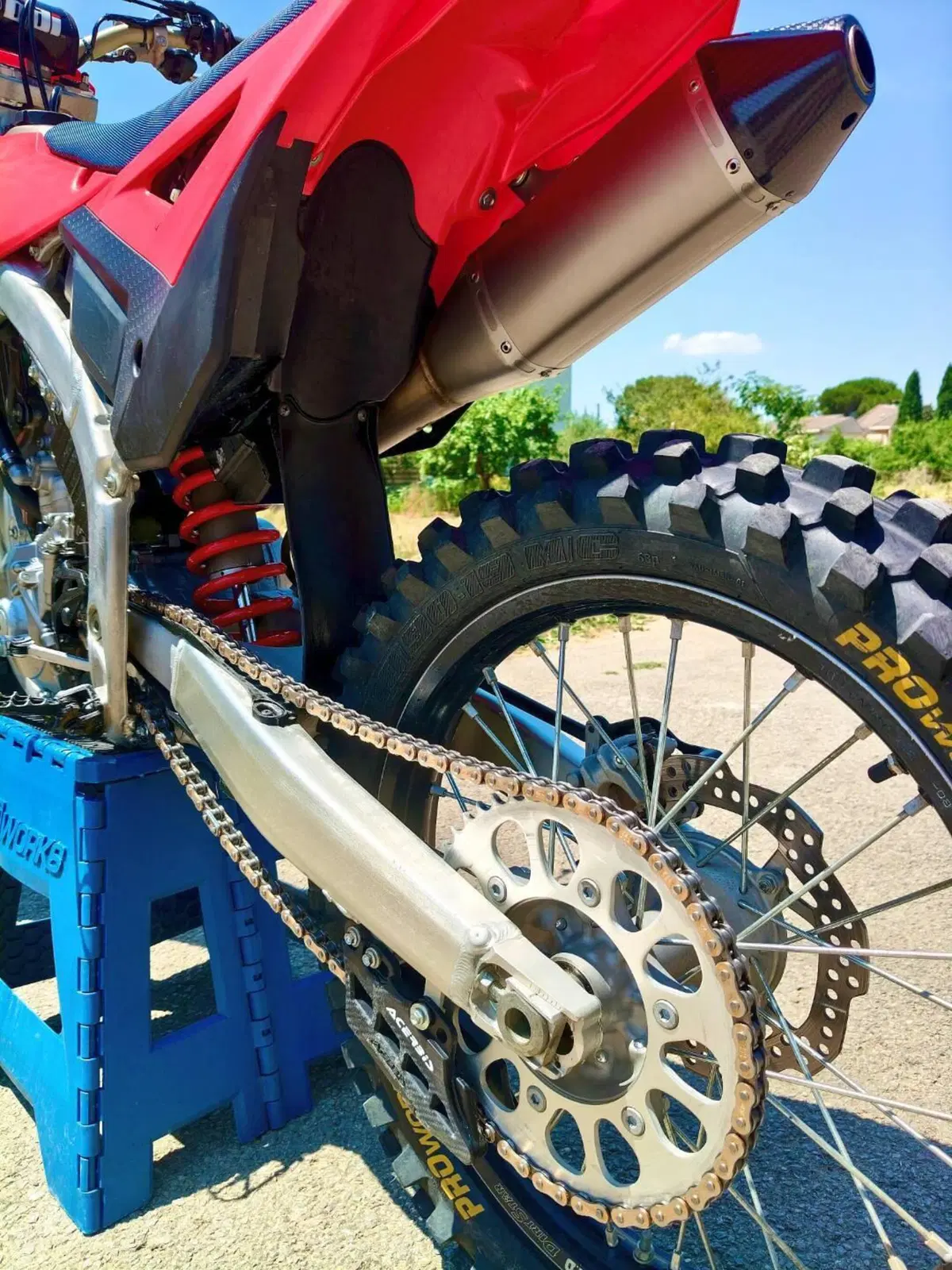 Honda CRF 250R (2024) (6)