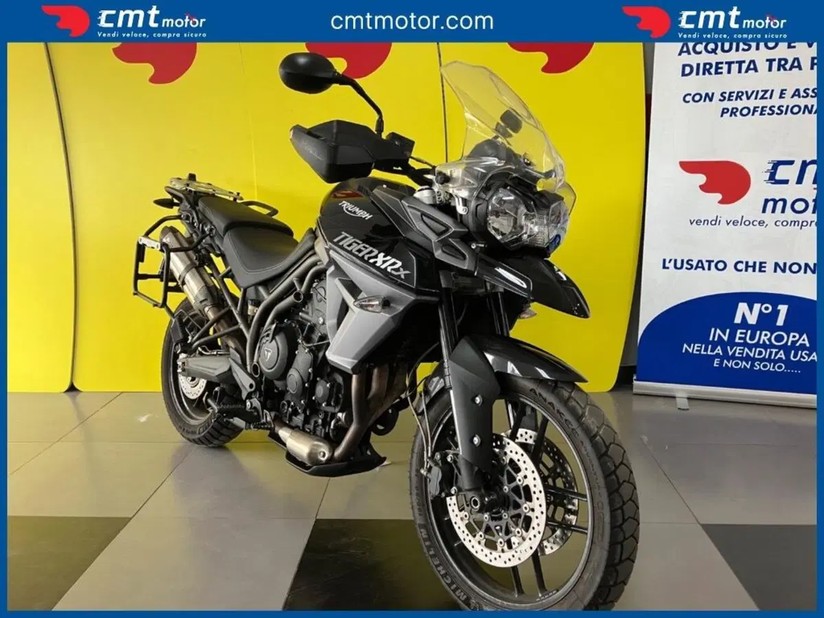 Triumph Tiger 800 XRx (2015 - 17) (2)