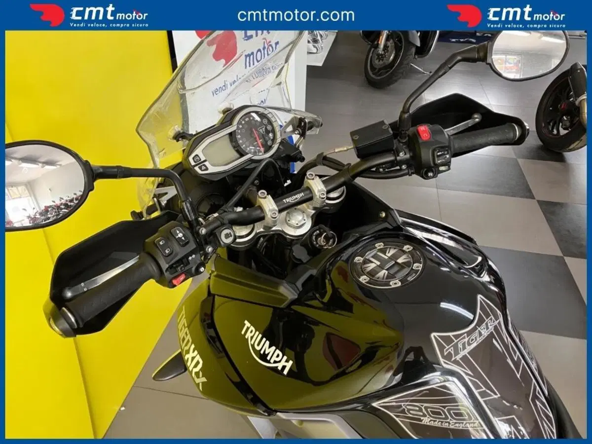 Triumph Tiger 800 XRx (2015 - 17) (6)