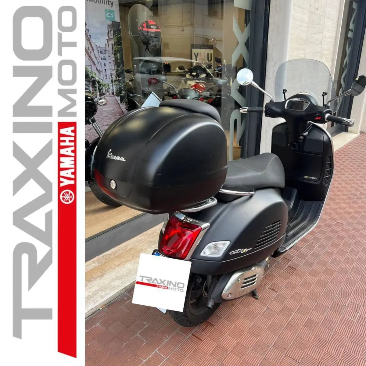 Vespa GTS 300 Hpe Super Tech (2019) (2)