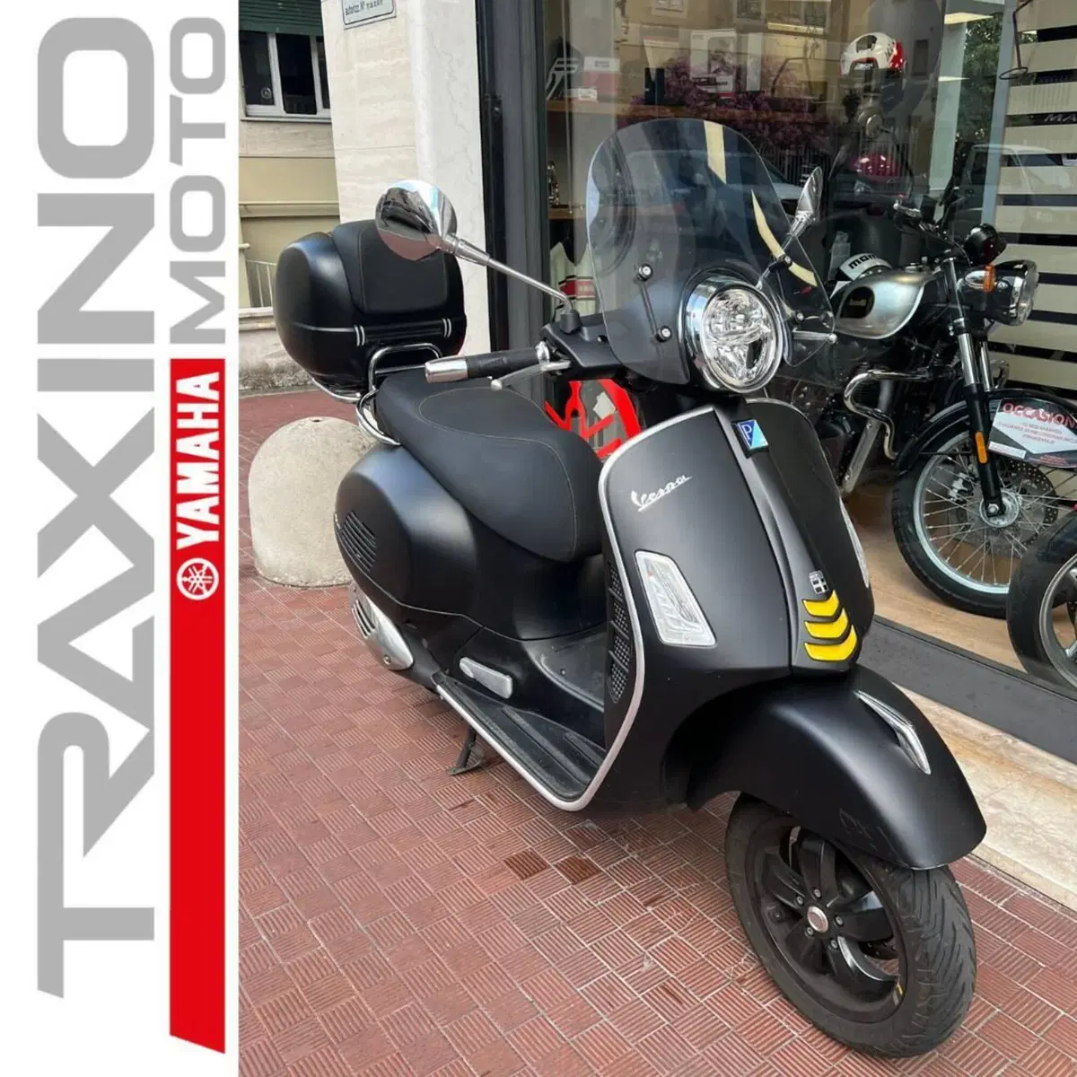 Vespa GTS 300 Hpe Super Tech (2019) (3)