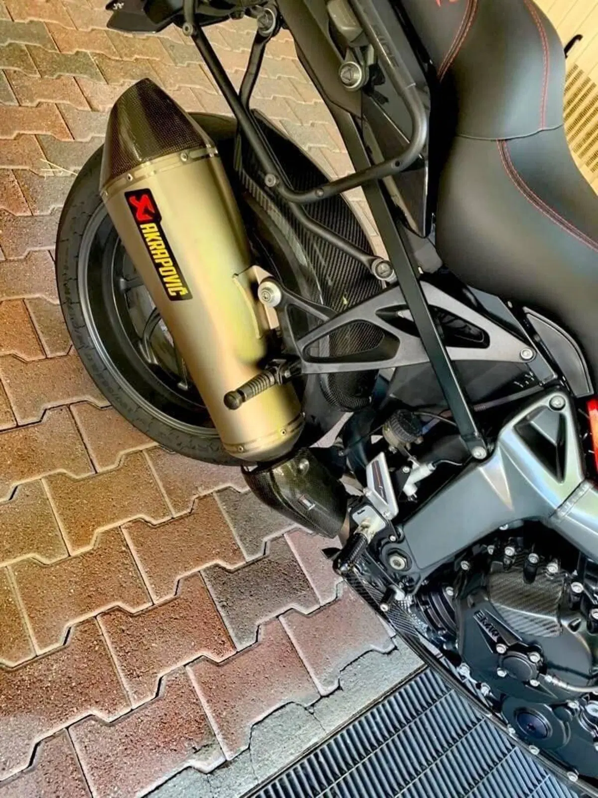 Bmw K 1300 R (2009 - 16) (3)