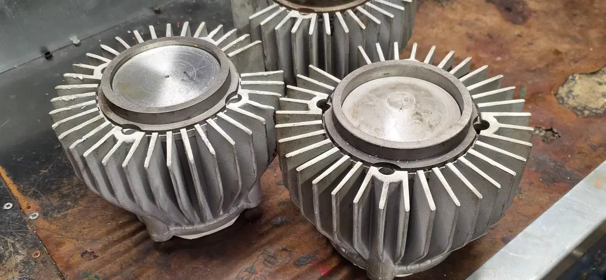 CILINDRI E PISTONI MOTO GUZZI FALCONE-ASTORE (2)