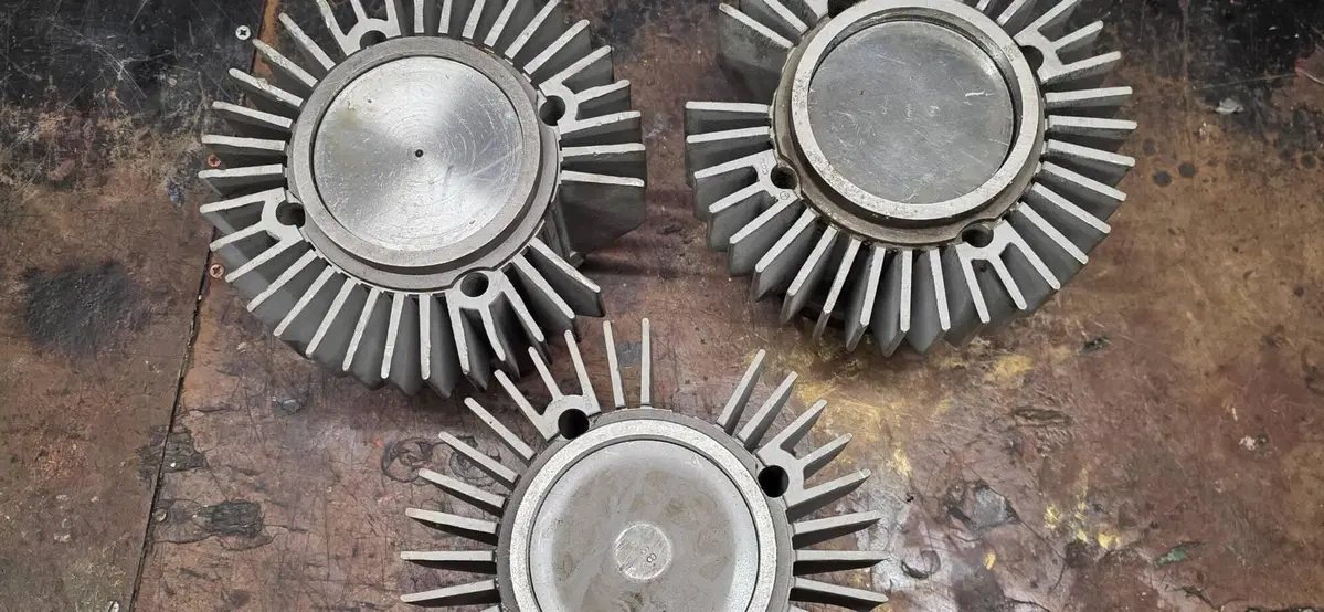 CILINDRI E PISTONI MOTO GUZZI FALCONE-ASTORE (3)