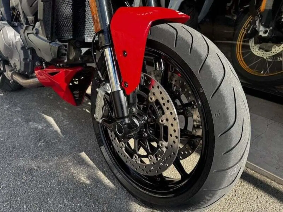 Ducati Monster 937 + (2021 - 25) (12)
