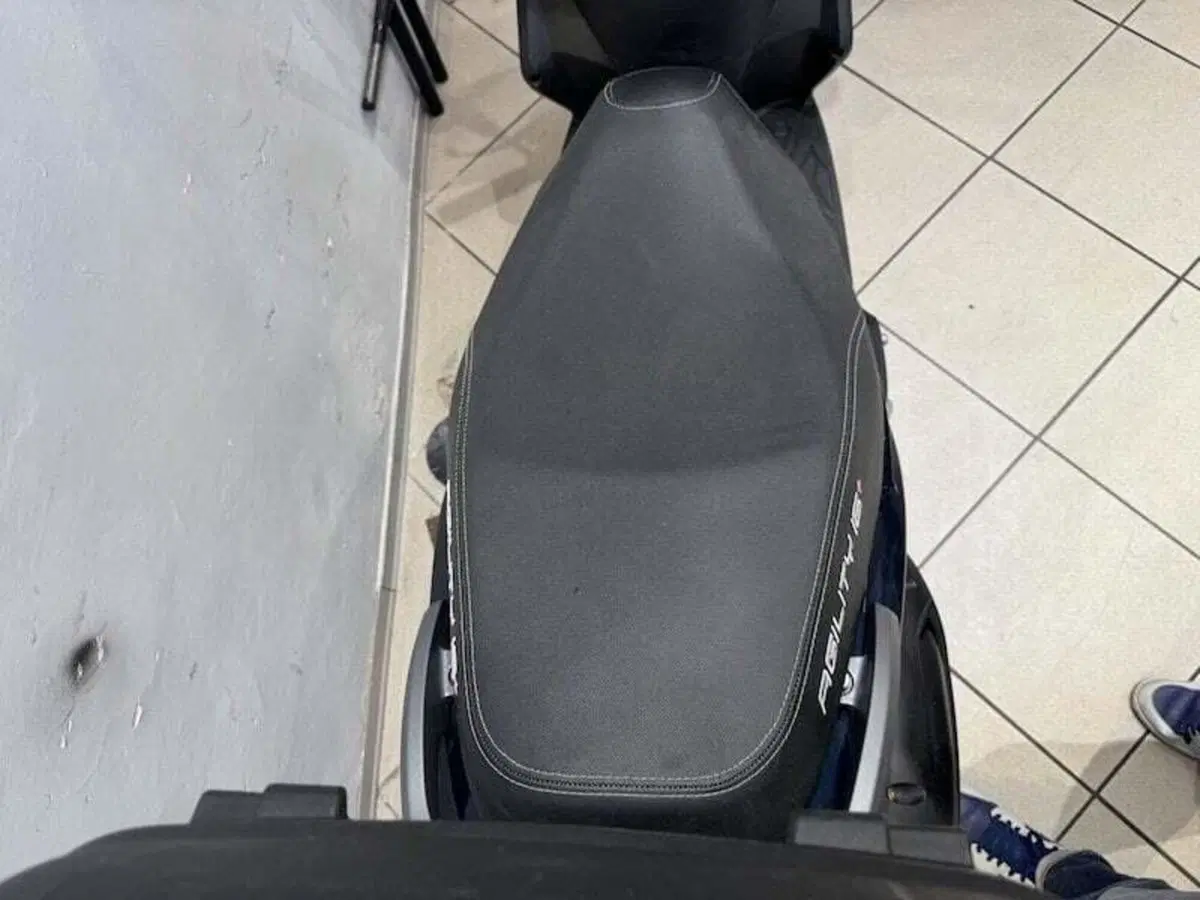Kymco Agility 200i R16 + (2021 - 25) (13)