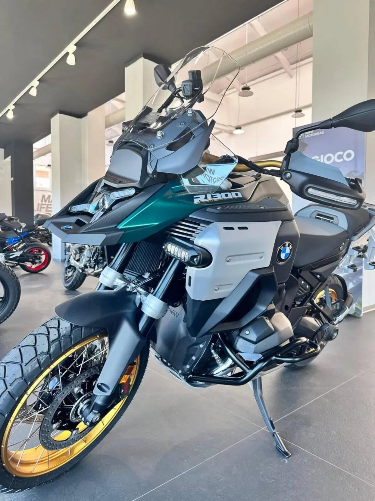 Bmw R 1300 GS Adventure ASA (2025 - 26) (2)