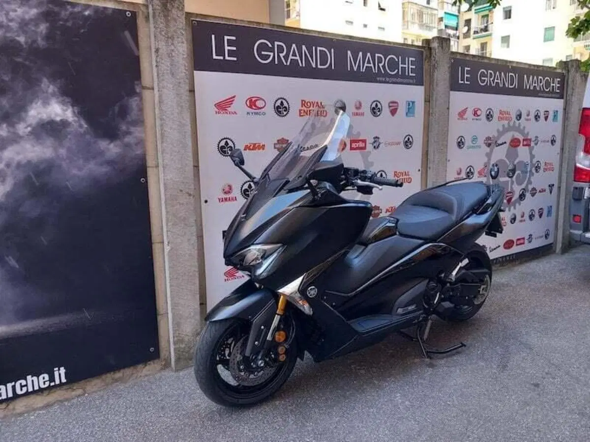 Yamaha T-Max 530 SX (2017 - 19) (17)