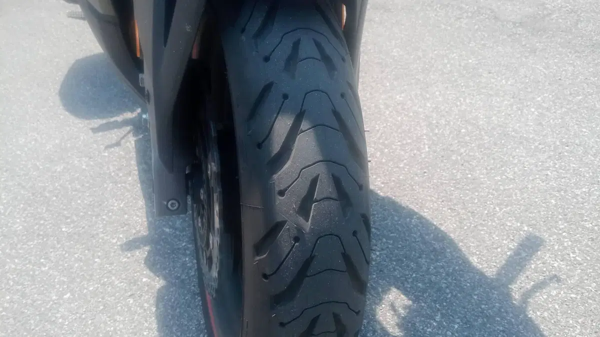 CFMOTO 650GT (2021 - 26) (9)