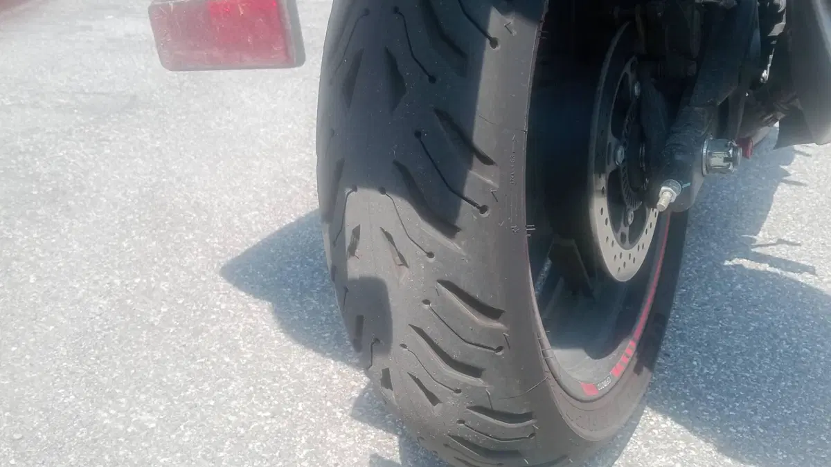 CFMOTO 650GT (2021 - 26) (11)