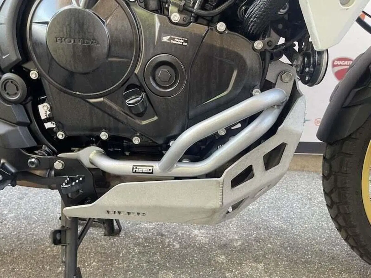 Honda Transalp XL750 (2023 - 24) (11)