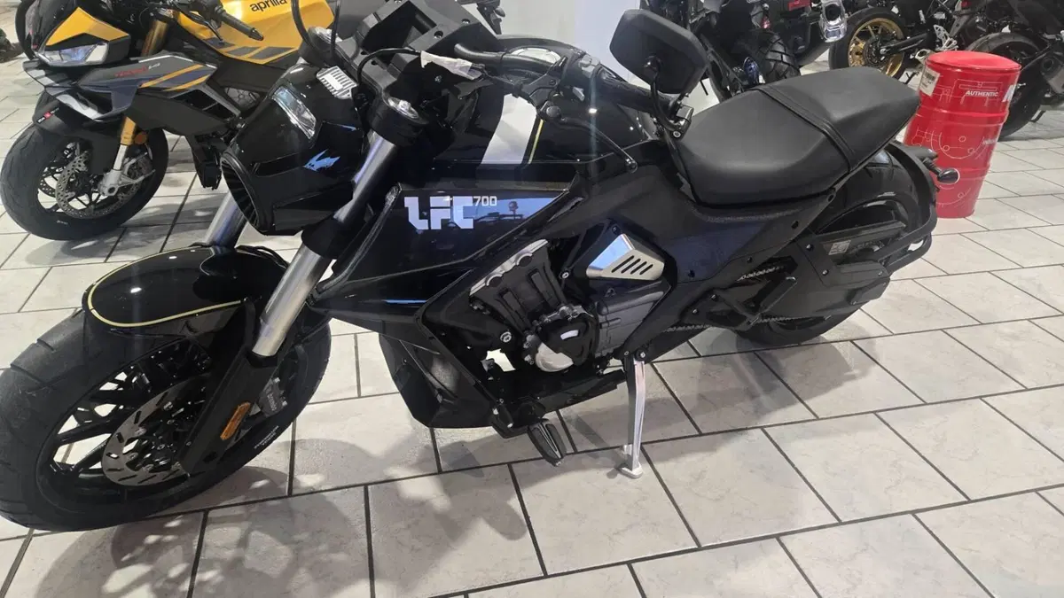 Benda Motorcycles LFC 700 Pro (2026) (7)