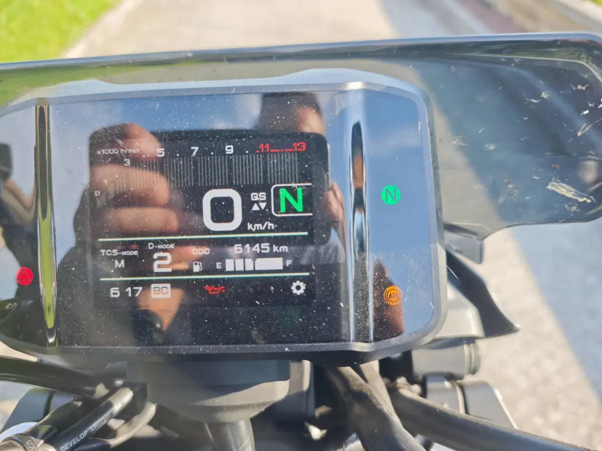 Yamaha MT-09 (2021 - 23) (4)