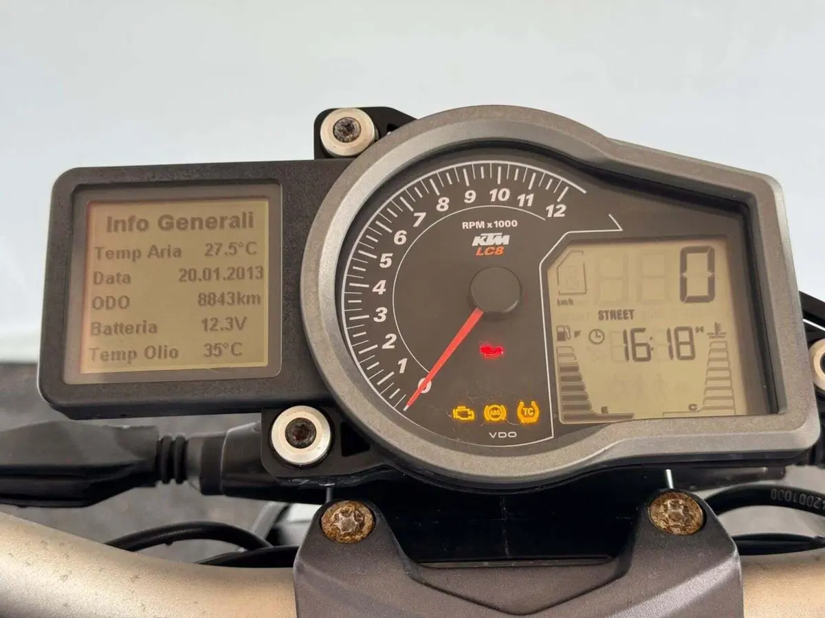 KTM 1290 Super Duke R ABS (2014 - 16) (5)