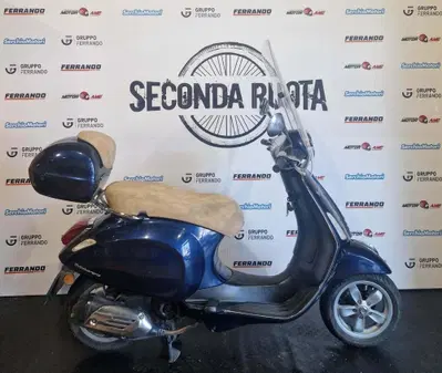 Vespa Primavera 50 4T (2014 - 17) usata