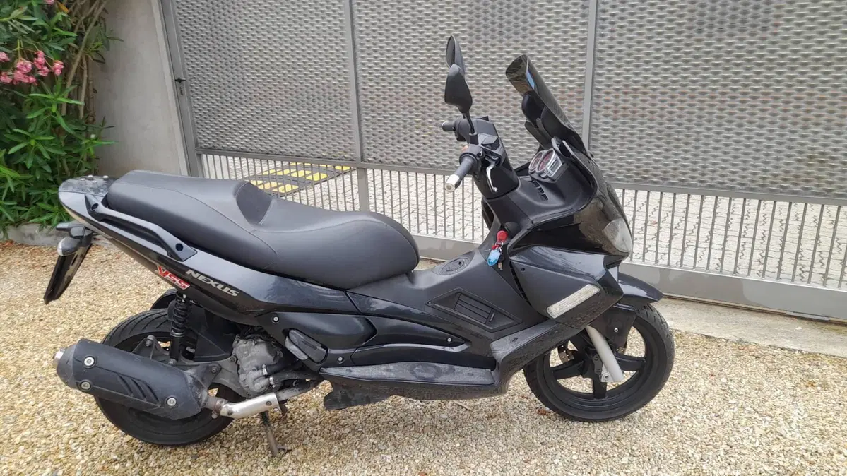 Gilera Nexus 300 (2007 - 13) (2)