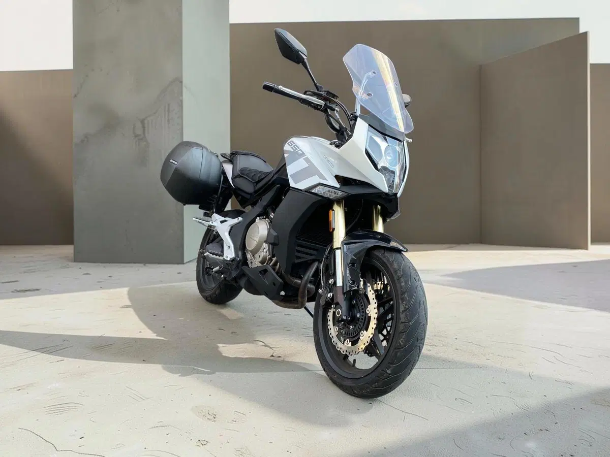 CFMOTO 650MT (2021 - 24) (2)