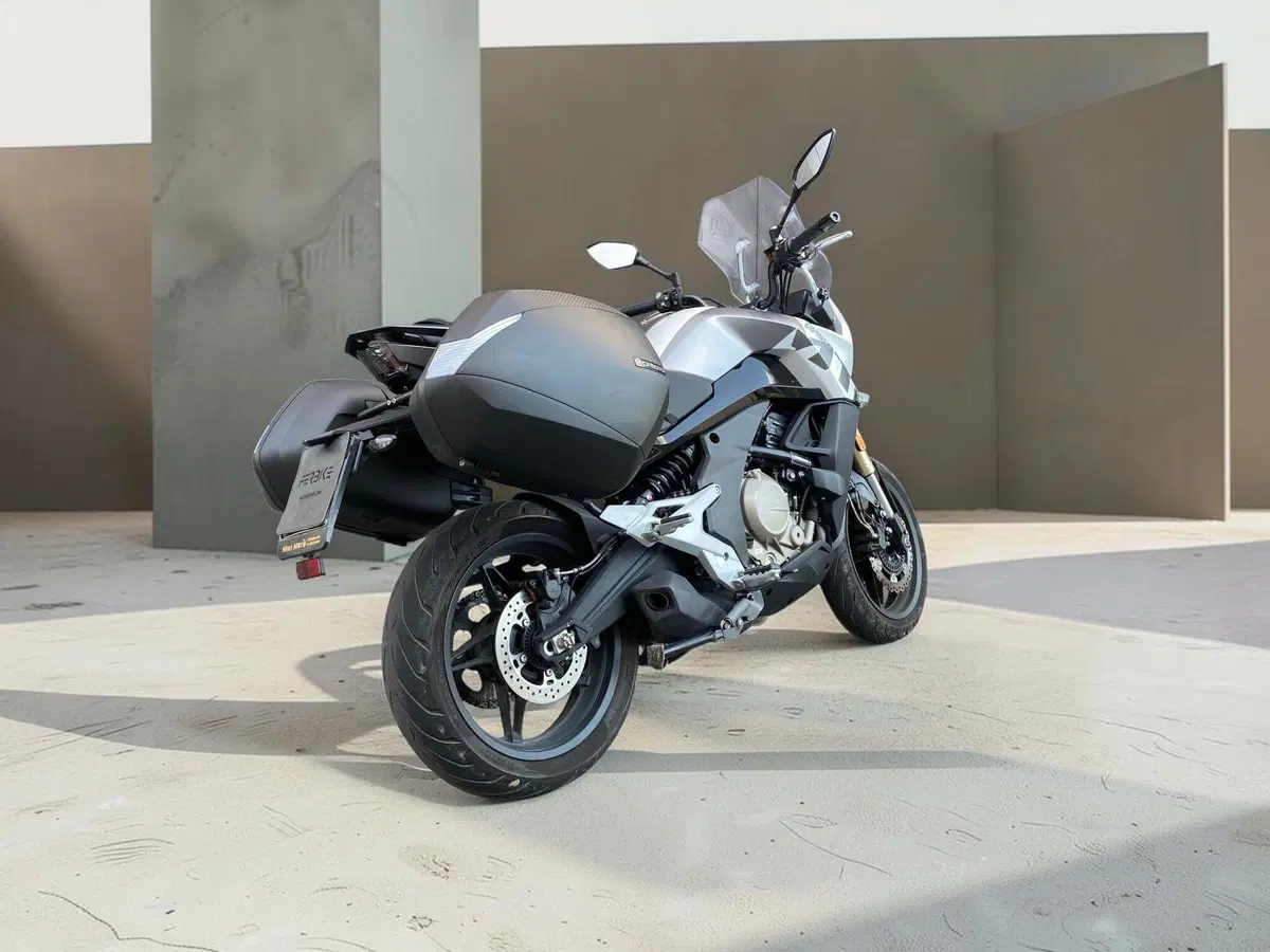 CFMOTO 650MT (2021 - 24) (3)