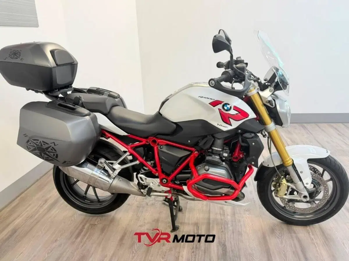 Bmw R 1200 R (2015 - 16) (2)