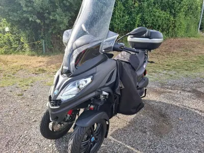 Piaggio MP3 300 Sport ABS Hpe (2021 - 24) usata