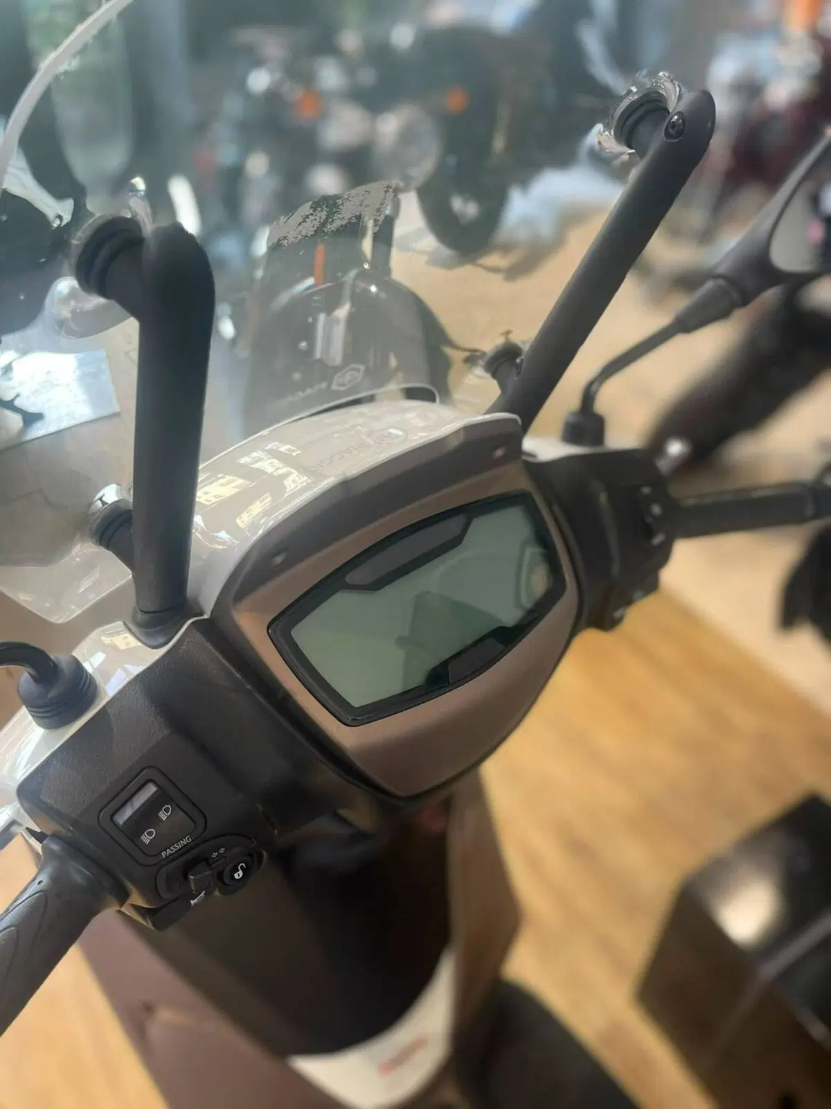 Piaggio Medley 150 ABS (2021 - 25) (6)